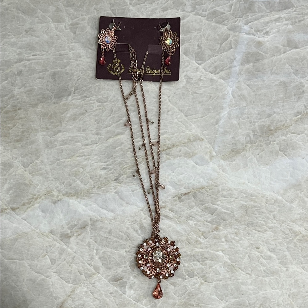 Elegant Rose Gold Medallion Necklace and Earring Set
